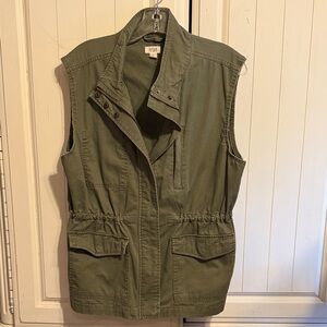a.n.a Olive Green Sleeveless Vest